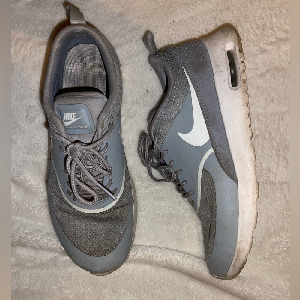 Nike Sneakers!